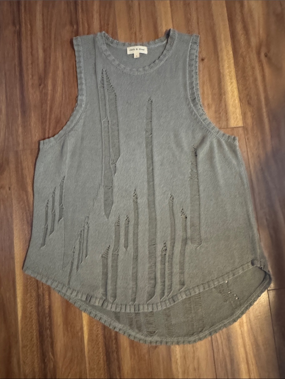 cloth & stone Distressed Sleeveless Tank Top in Gray